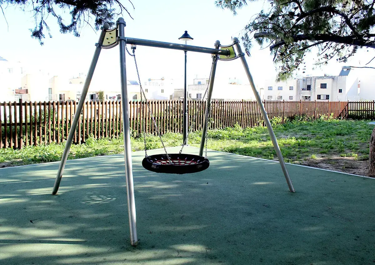 TyreSwing by Gokker Ltd
