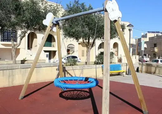 TyreSwing by Gokker Ltd