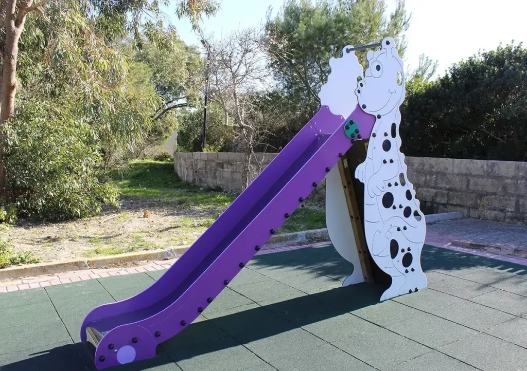 Slide by Gokker Ltd